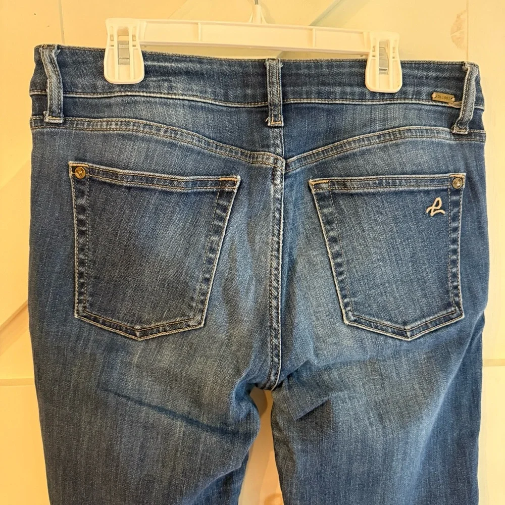 DL1961 Women's Margaux 28” Insta Sculpt Skinny Deep Indigo Jeans Size‎ 29 Chic